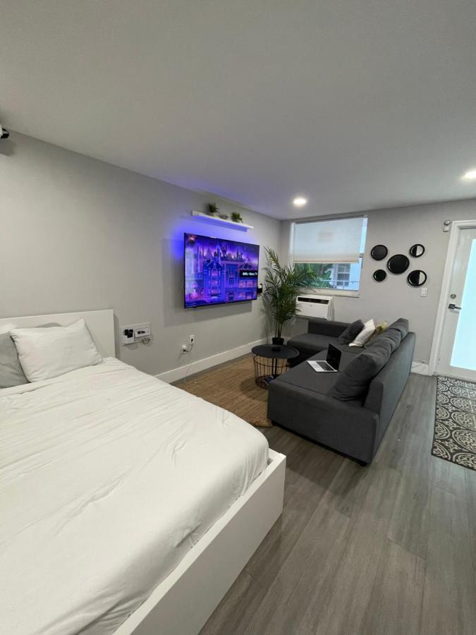 Ontour Rentals Miami Маямі-Біч Екстер'єр фото